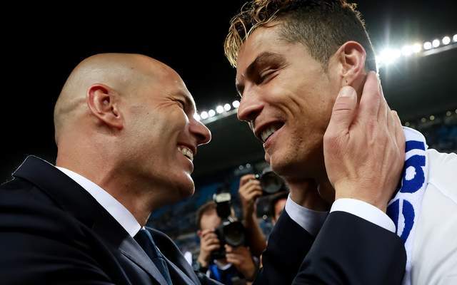 乐鱼APP-齐达内回忆执教皇马：每天工作14小时 5个月扭转乾坤夺欧冠